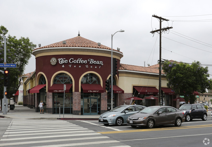 18501-18517 Ventura Blvd, Tarzana, CA for sale - Primary Photo - Image 1 of 1