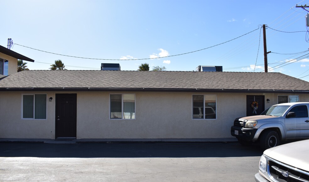 827 Paulin Ave, Calexico, CA for sale - Building Photo - Image 3 of 12