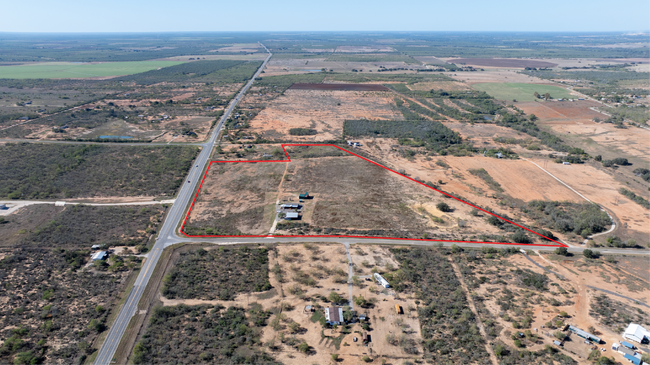 Plus de détails pour 6286 FM 2146, Jourdanton, TX - Terrain à vendre