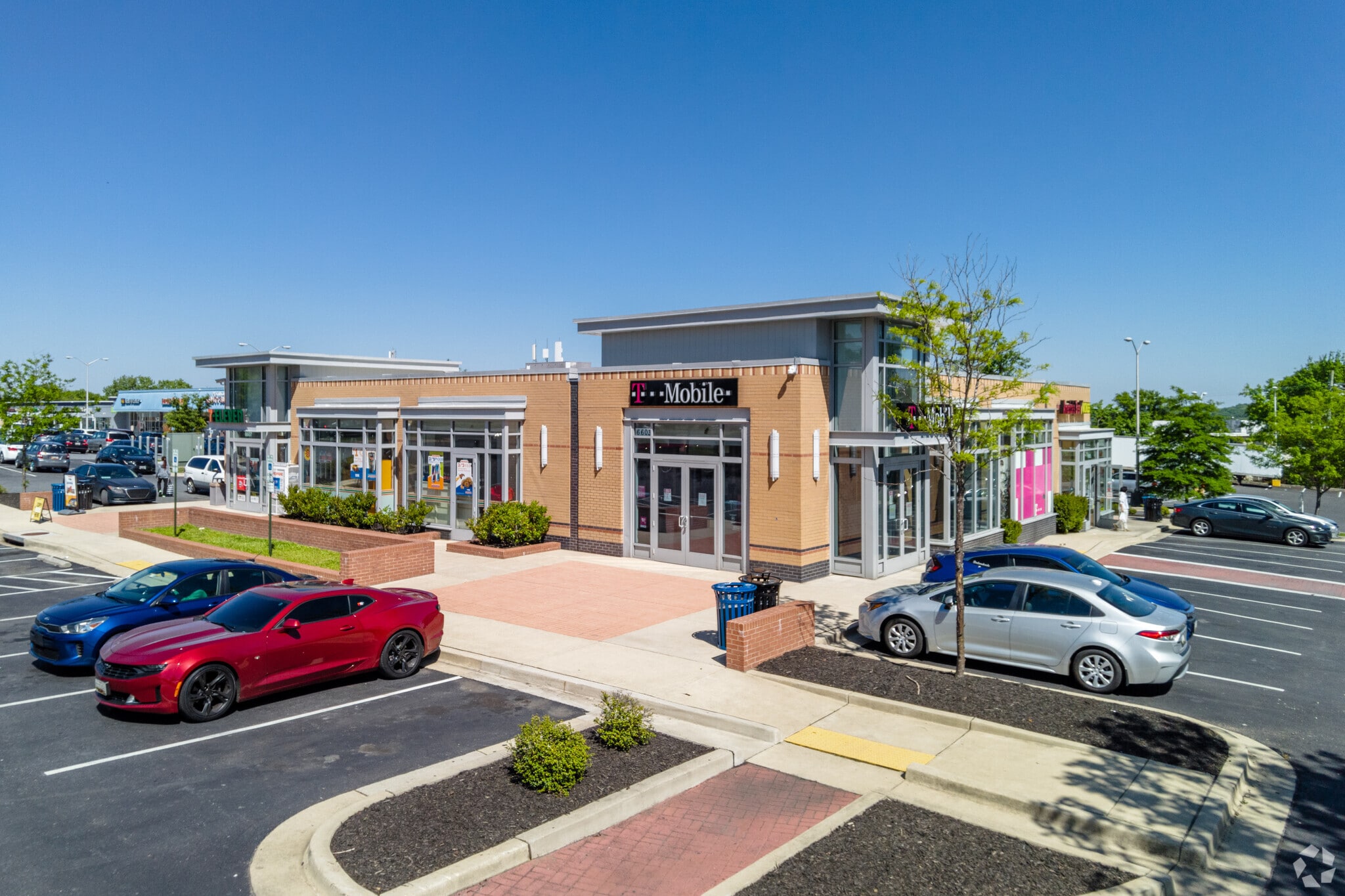 6611-6737 Annapolis Rd, Landover Hills, MD for lease Primary Photo- Image 1 of 16