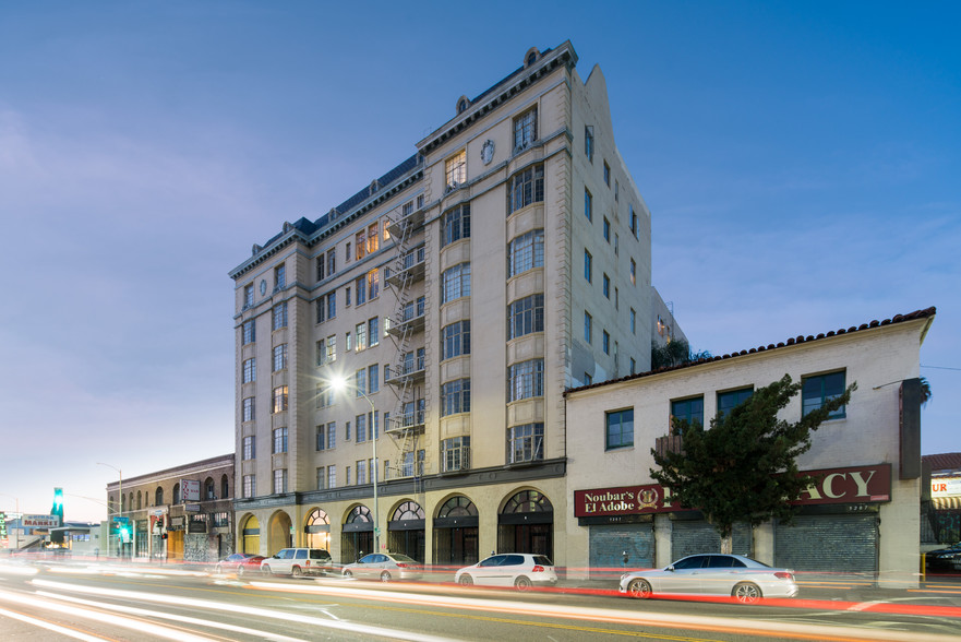 5211-5217 Hollywood Blvd, Los Angeles, CA à vendre - Photo principale - Image 1 de 1