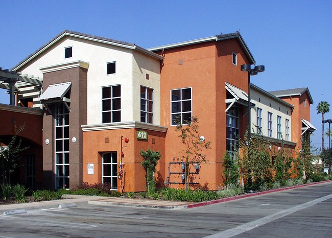 More details for 612 W 11th St, Tracy, CA - Office for Lease