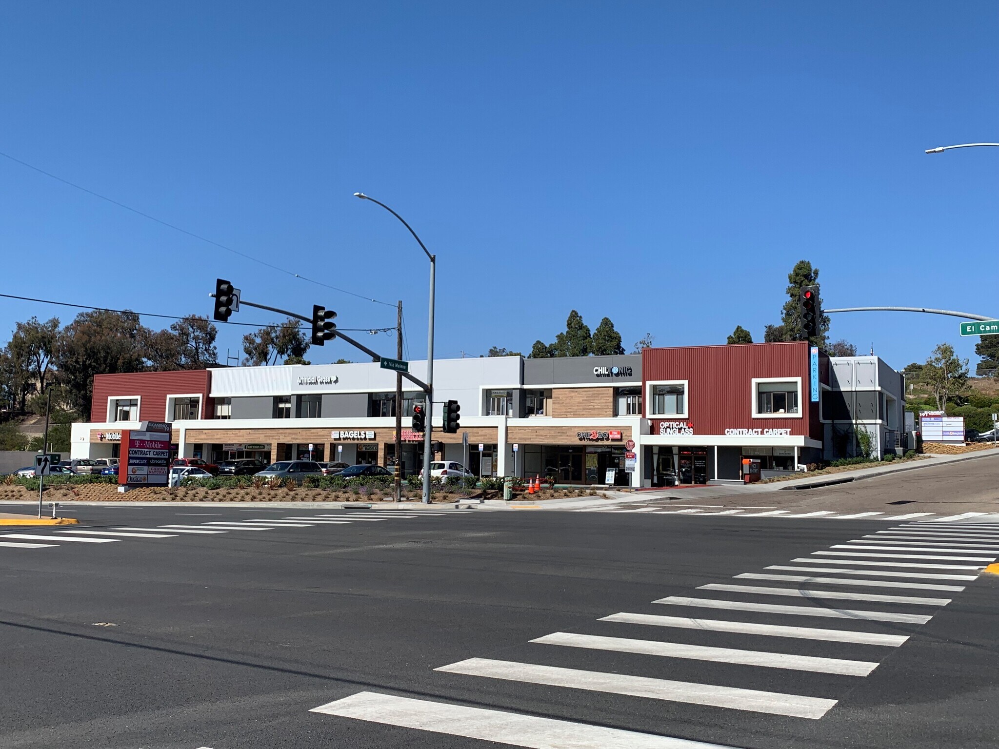 191 N El Camino Real, Encinitas, CA à louer Photo du bâtiment- Image 1 de 4