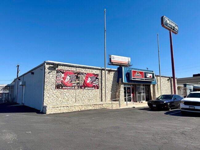 More details for 5607 Kenwick St, San Antonio, TX - Office/Retail for Lease