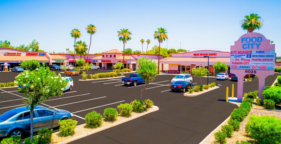 6025 N 27th Ave, Phoenix, AZ à louer - Photo du bâtiment - Image 2 de 5