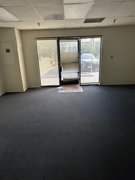 135-139 La Porte St, Arcadia, CA for lease - Building Photo - Image 2 of 3