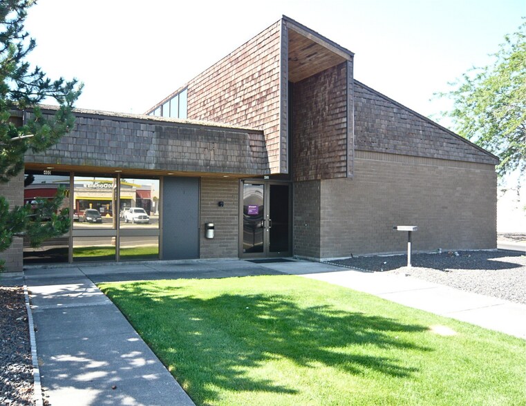 450 E Main St, Othello, WA à louer - Photo du bâtiment - Image 2 de 9
