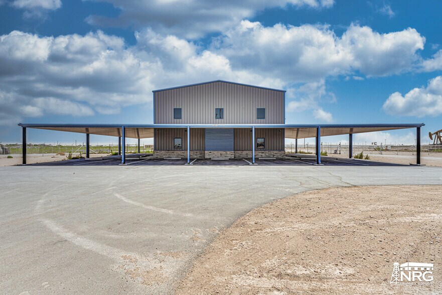 10911 W County Road 47, Midland, TX à louer - Photo du bâtiment - Image 3 de 25