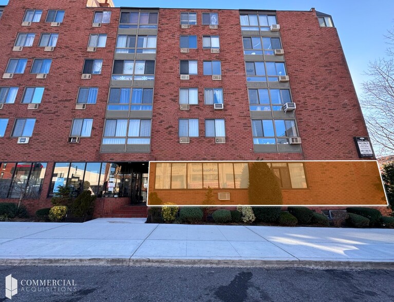 9921 4th Ave, Brooklyn, NY for lease - Building Photo - Image 1 of 2