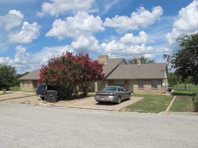 1108-1114 W 2nd St, Brady, TX à vendre - Photo principale - Image 1 de 1