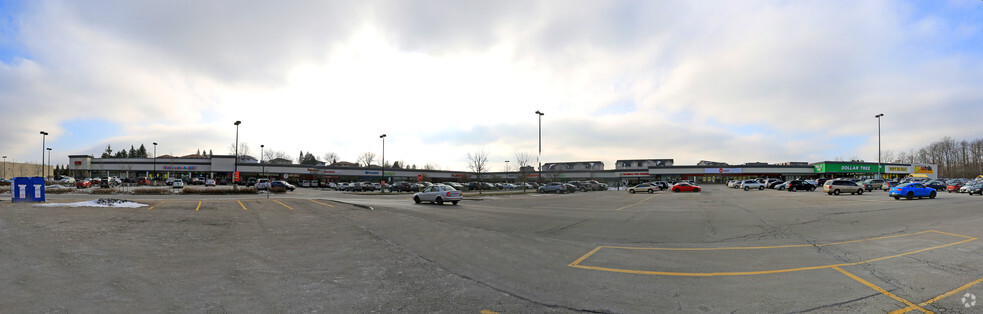 700 Strasburg Rd, Kitchener, ON for lease - Primary Photo - Image 1 of 2