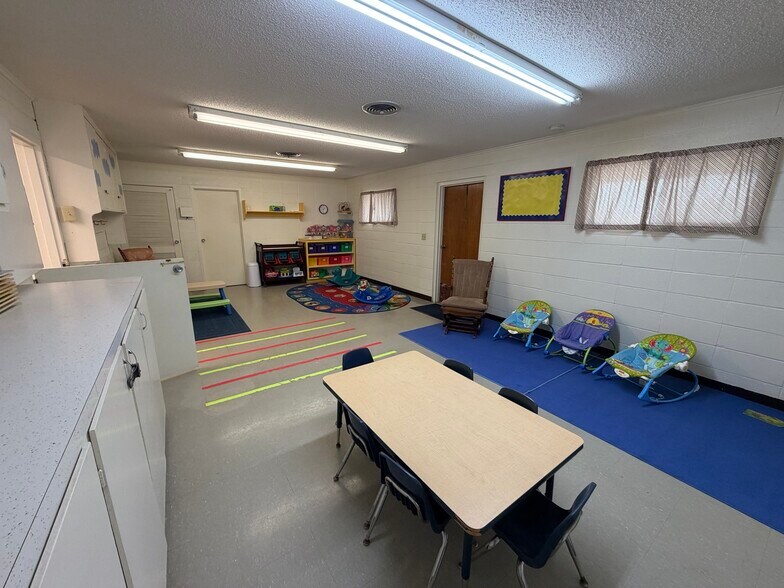 4300 S Business Highway 281, Edinburg, TX à louer - Photo du bâtiment - Image 3 de 7