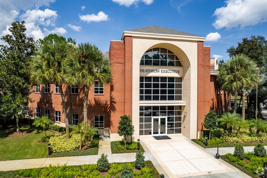 195 International Pky, Lake Mary, FL à louer - Photo du bâtiment - Image 2 de 6