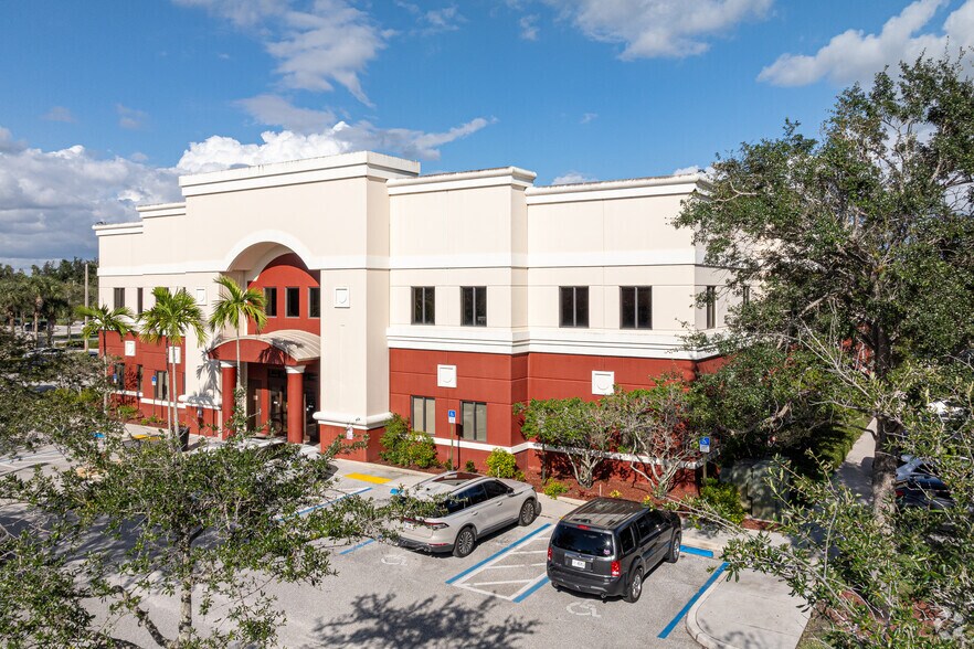 3347 State Road 7, Wellington, FL à vendre - Photo du bâtiment - Image 2 de 16