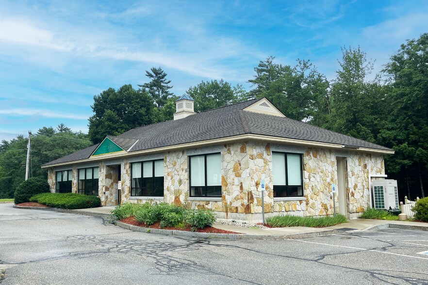 746 Route 63, Chesterfield, NH à vendre - Photo du bâtiment - Image 2 de 5