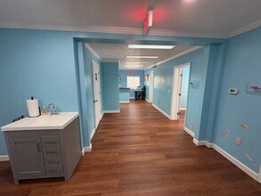 808 Baltimore Pike, Bel Air, MD for sale Interior Photo- Image 2 of 33