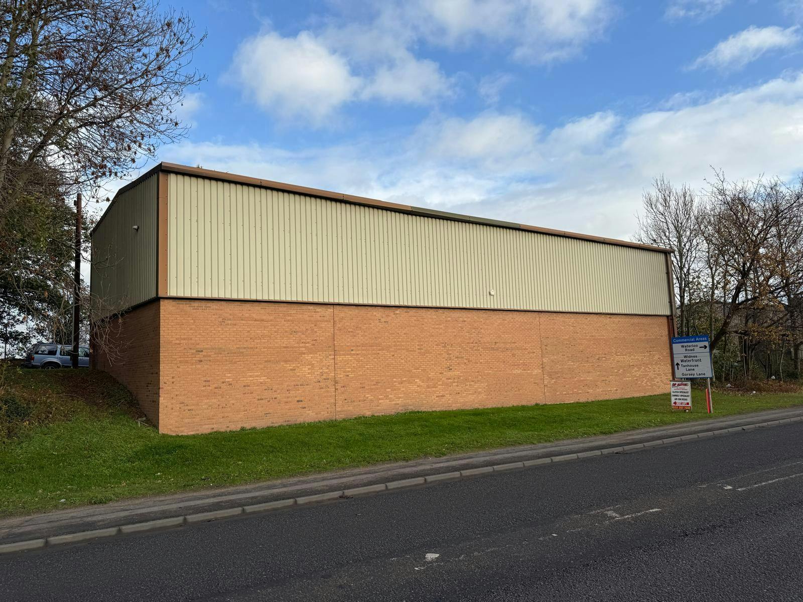 Finlan Rd, Widnes for lease Building Photo- Image 1 of 5