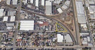 Plus de détails pour 551 N Batavia St, Orange, CA - Terrain à louer
