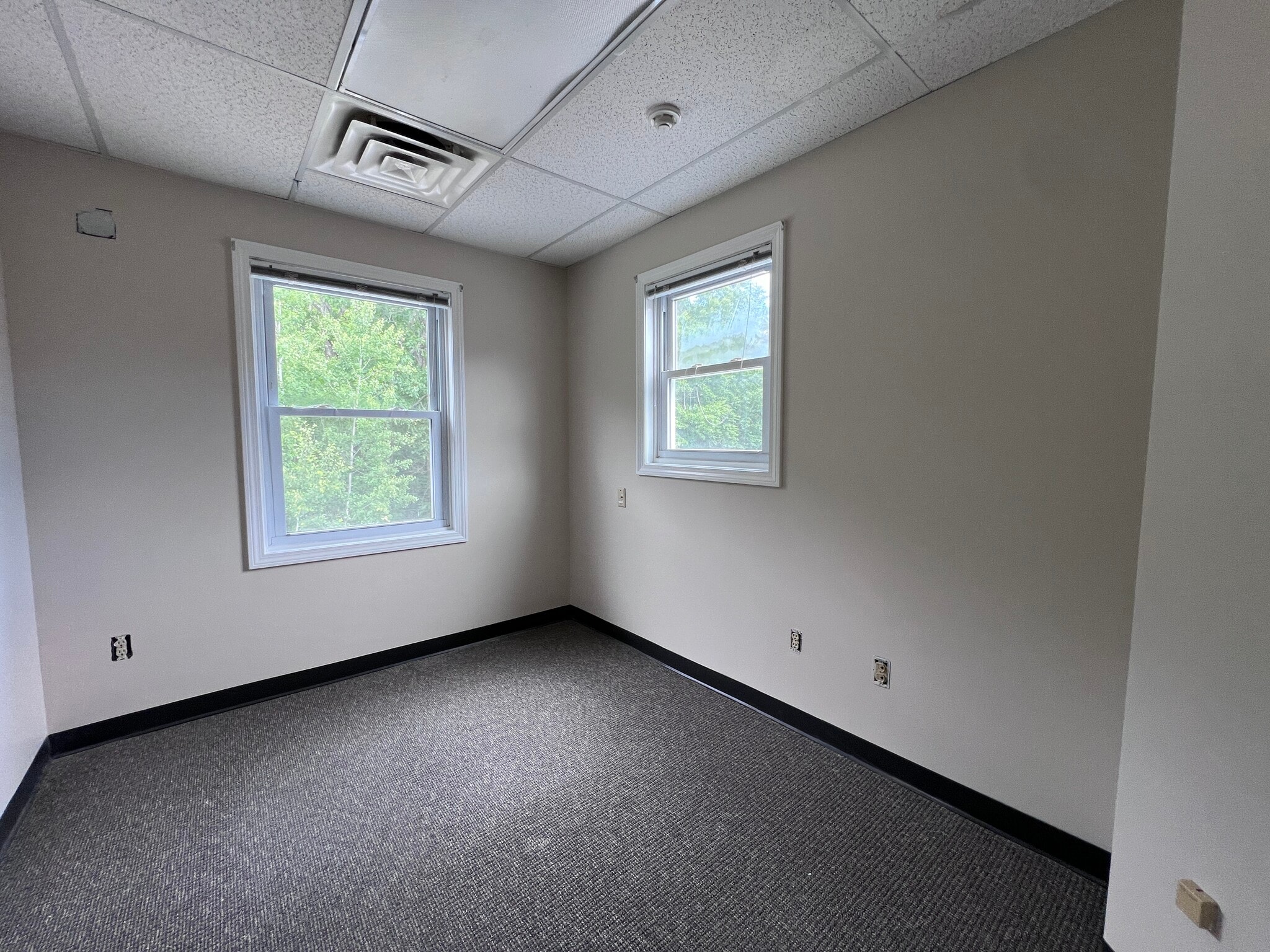 137 Epping Rd, Exeter, NH à louer Photo intérieure- Image 1 de 7