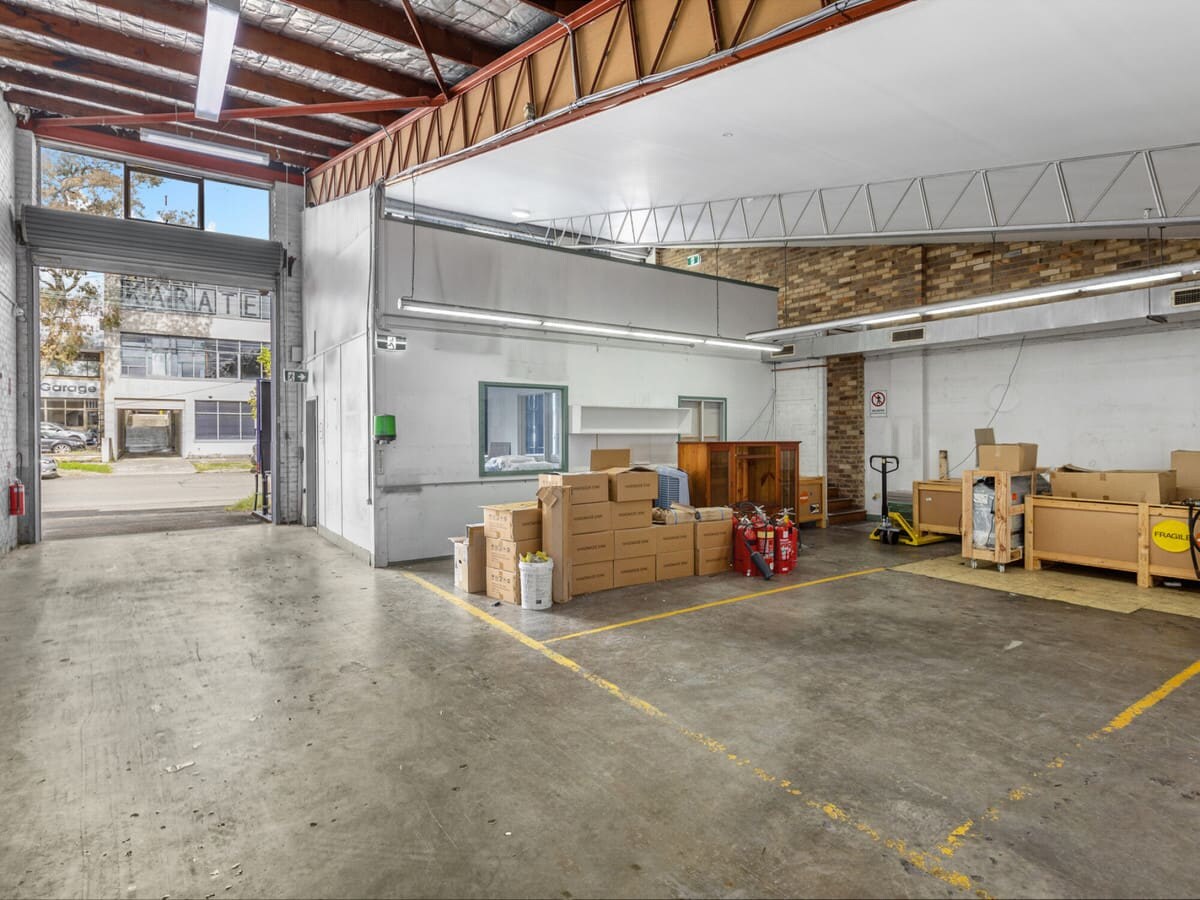 57 Whiting St, Artarmon, NSW 2064 - Unit 1 - - Interior Photo - Image 1 of 8