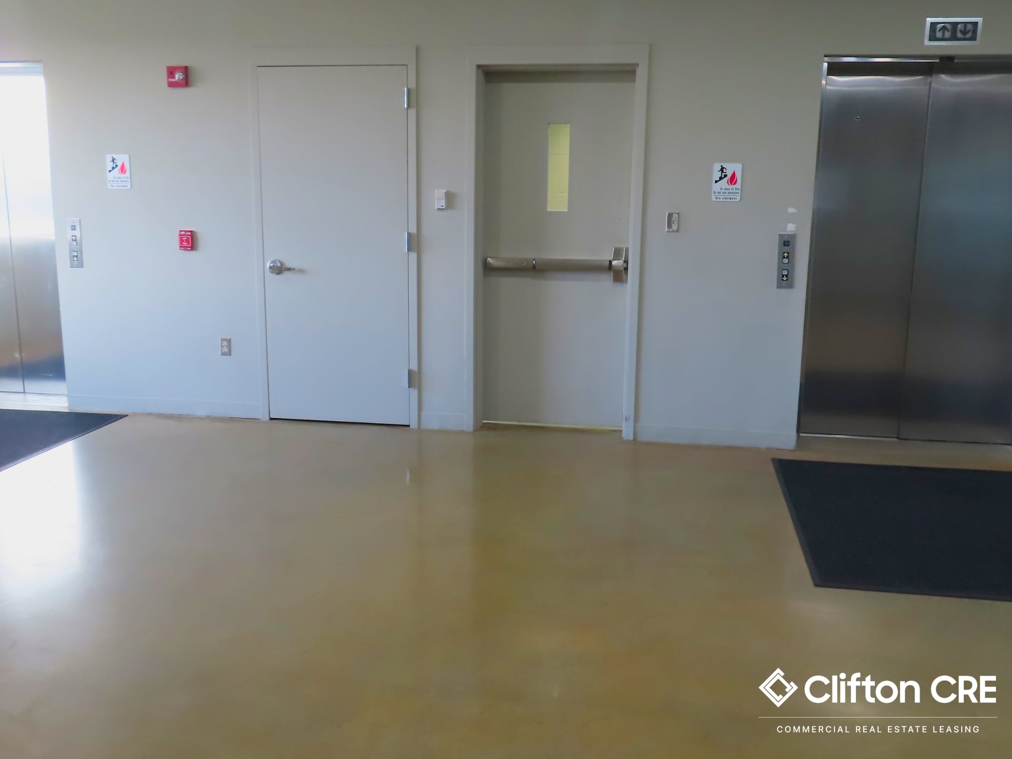 2 City Hall Plz, Rahway, NJ à louer Photo intérieure- Image 1 de 3