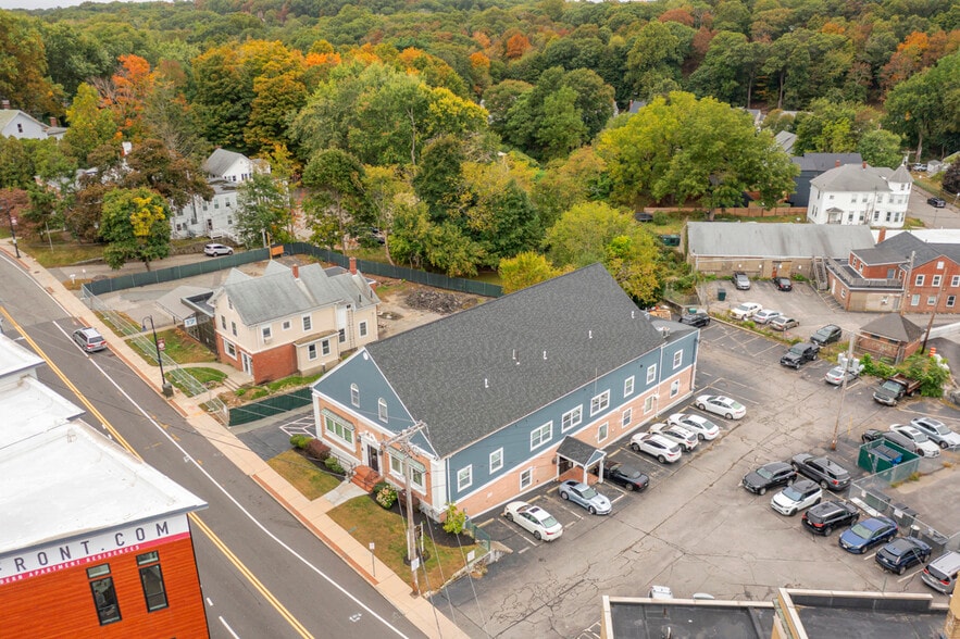 11 Front St, Weymouth, MA à louer - Photo du bâtiment - Image 1 de 33