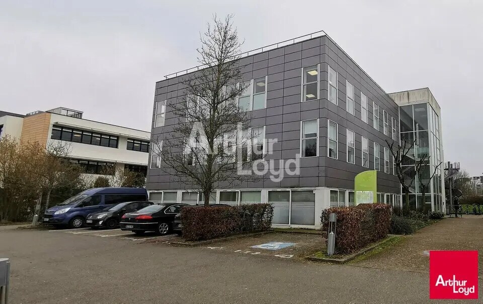 Office in Rennes for lease Building Photo- Image 1 of 5
