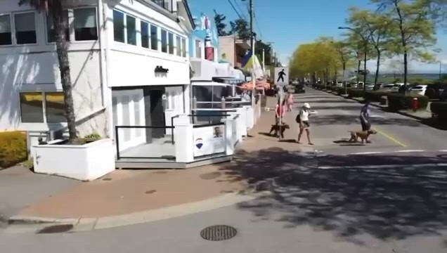15475 Marine Dr, White Rock, BC à louer - Vidéo sur l’inscription commerciale - Image 2 de 18
