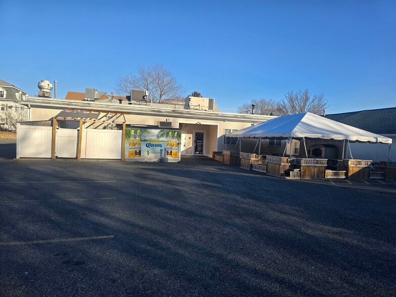 48 School St, Lincoln, RI for sale - Building Photo - Image 2 of 108