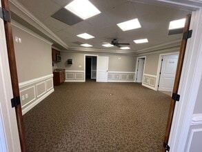 4758 US Highway 301 S, Hope Mills, NC for lease Interior Photo- Image 1 of 4