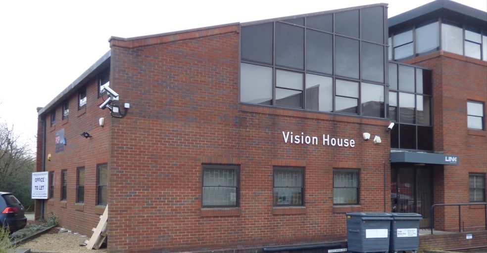 Spitfire Clos, Huntingdon for sale - Building Photo - Image 3 of 3