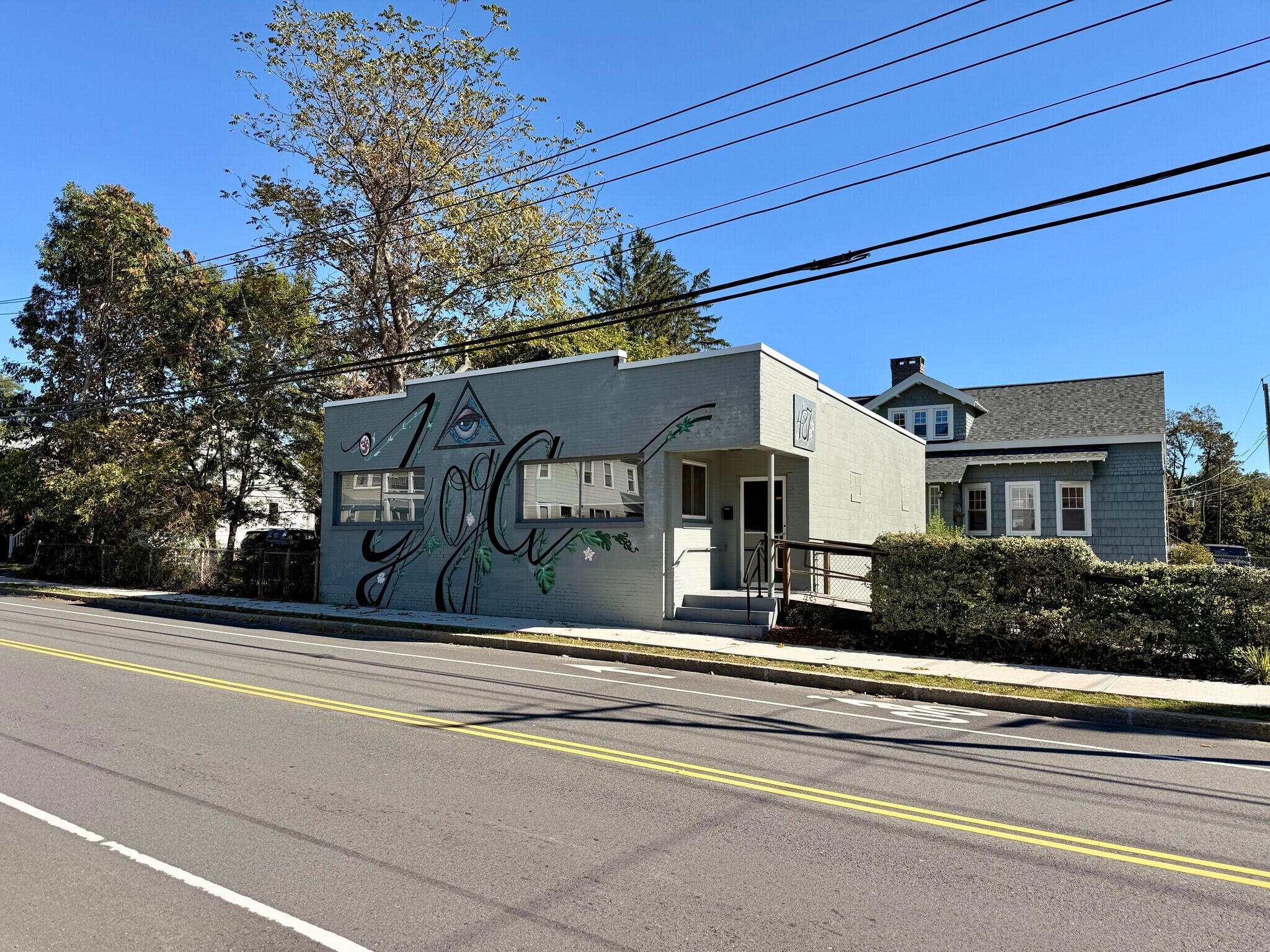 487 Burncoat St, Worcester, MA for lease Building Photo- Image 1 of 16