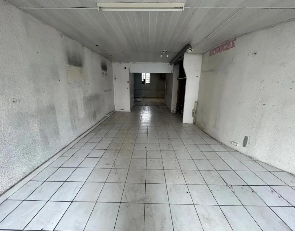 100 Avenue Roger Salengro, Champigny-sur-Marne à louer Photo intérieure- Image 1 de 3