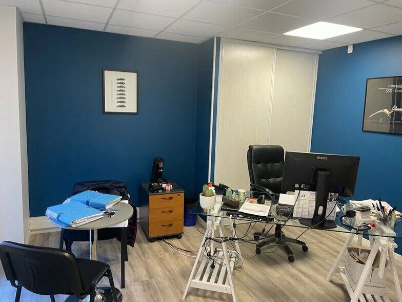 Flex dans Bouguenais à louer - Photo du bâtiment - Image 2 de 12