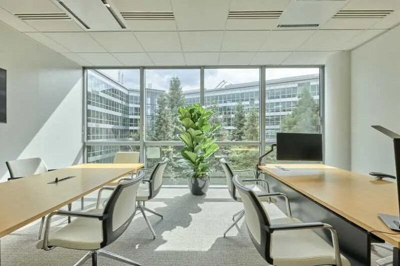 Bureau dans Colombes à louer - Photo du bâtiment - Image 3 de 26