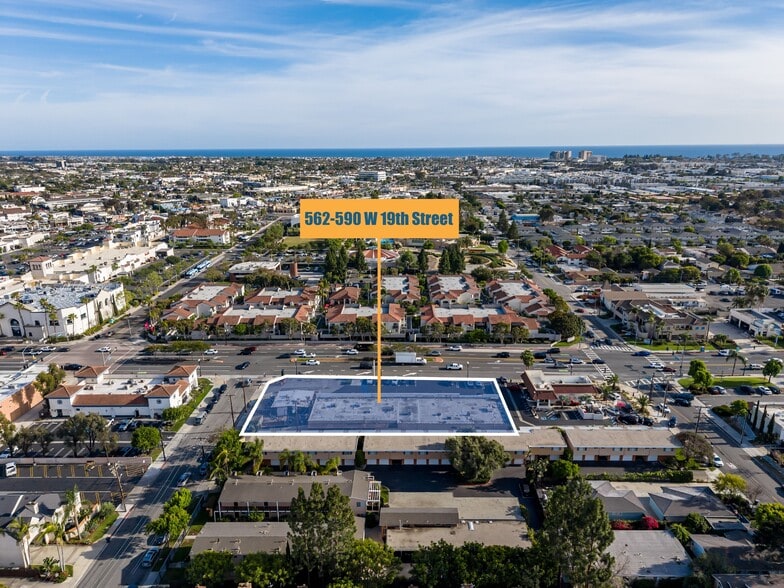 570-590 W 19th St, Costa Mesa, CA for sale - Building Photo - Image 3 of 16