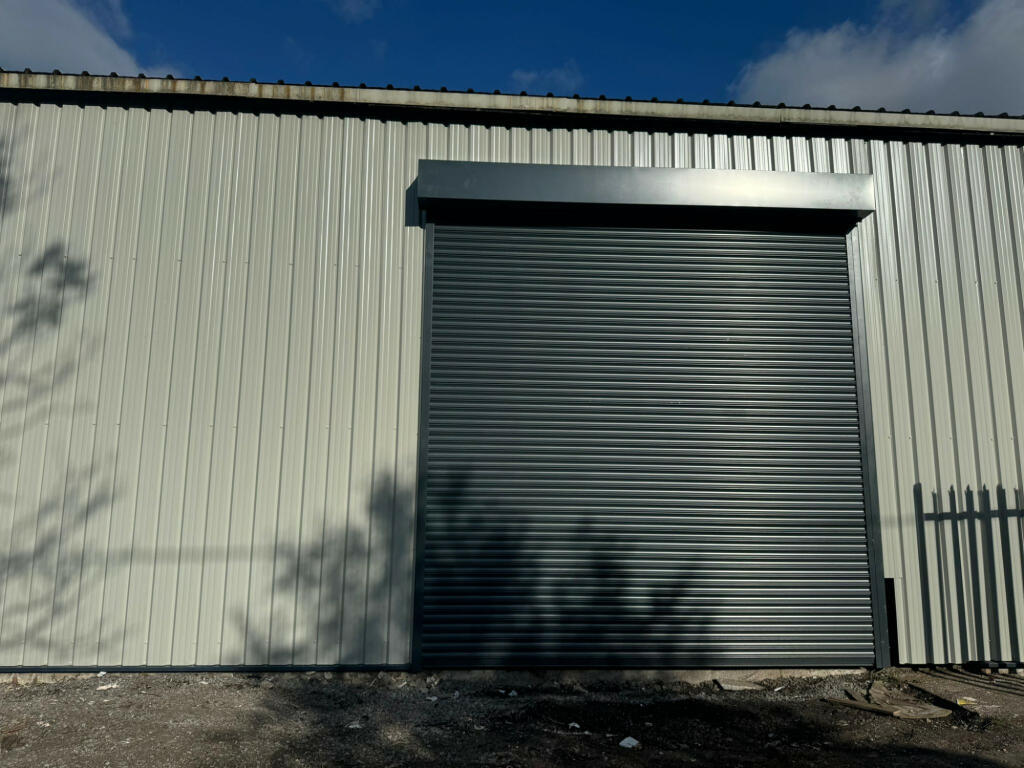 Ridgewell Way, Llwynypia à louer Photo principale- Image 1 de 2