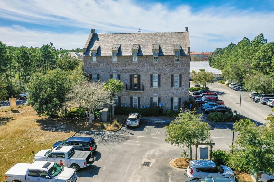 141 E Mack Bayou Loop, Santa Rosa Beach, FL à louer - Photo du bâtiment - Image 3 de 29