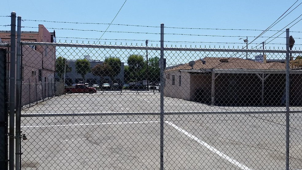 16129 Sherman Way, Van Nuys, CA for lease - Other - Image 2 of 4