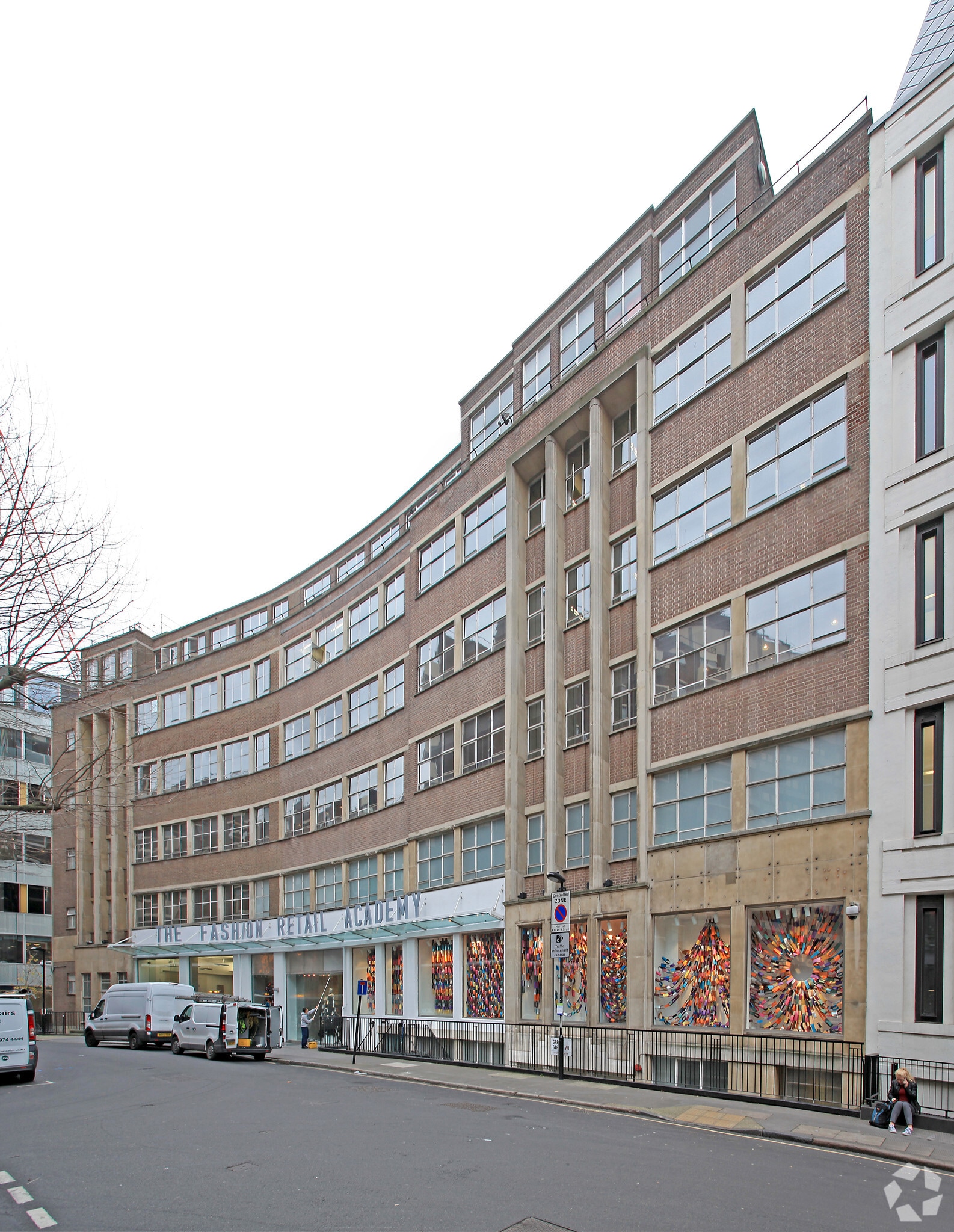 7-15 Gresse St, London for lease Primary Photo- Image 1 of 5