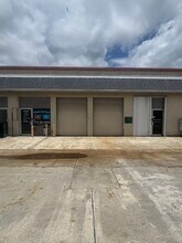 1532 SE Village Green Dr, Port Saint Lucie, FL for lease Building Photo- Image 1 of 10