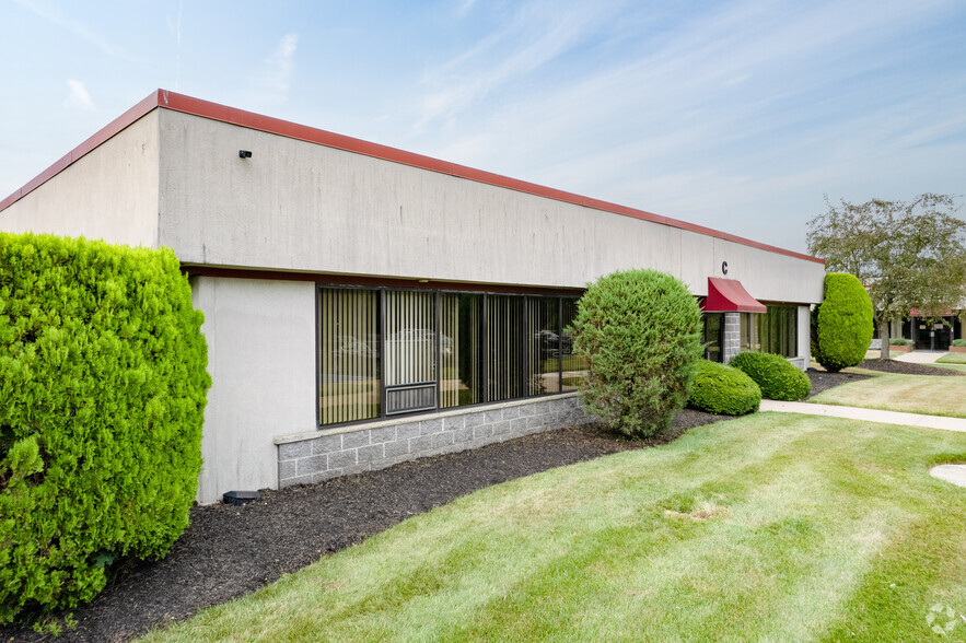 2525 US Highway 130, Cranbury, NJ for lease - Building Photo - Image 1 of 13