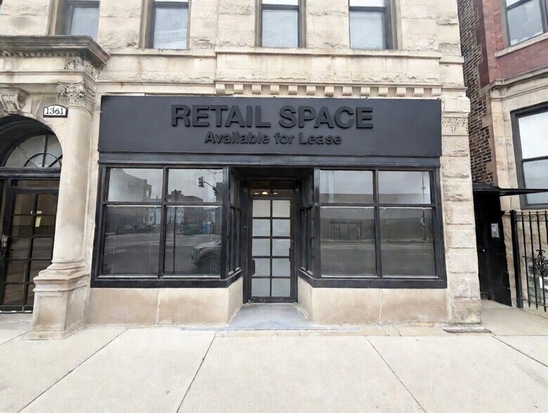 1361-1363 N Ashland Ave, Chicago, IL à louer - Photo du bâtiment - Image 3 de 10