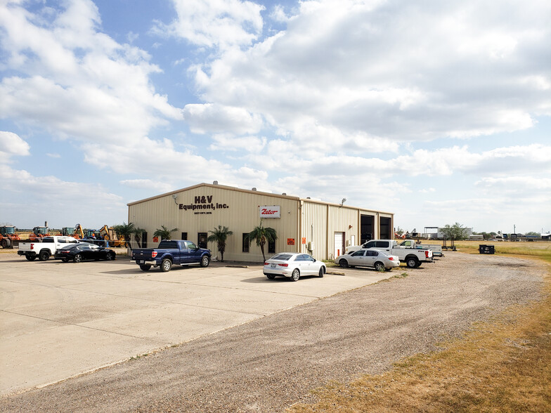 5627 Hwy 281 E, Progreso, TX à vendre - Photo du bâtiment - Image 1 de 1