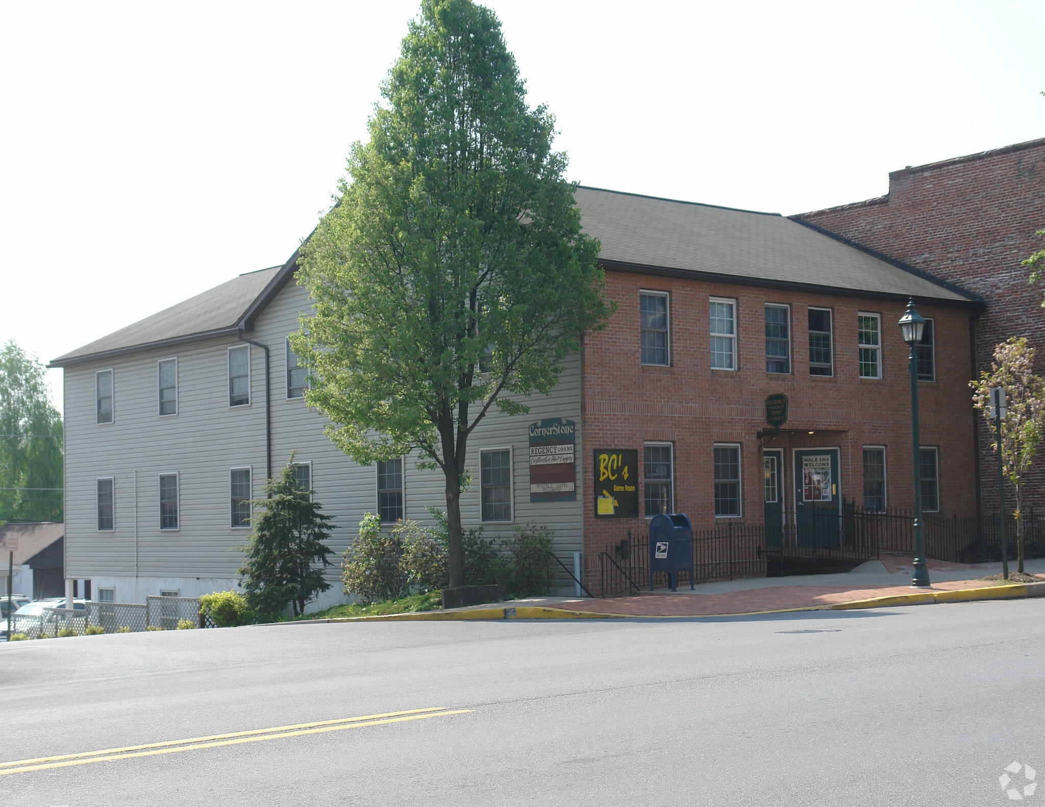 29 N Market St, Selinsgrove, PA à vendre Photo principale- Image 1 de 1