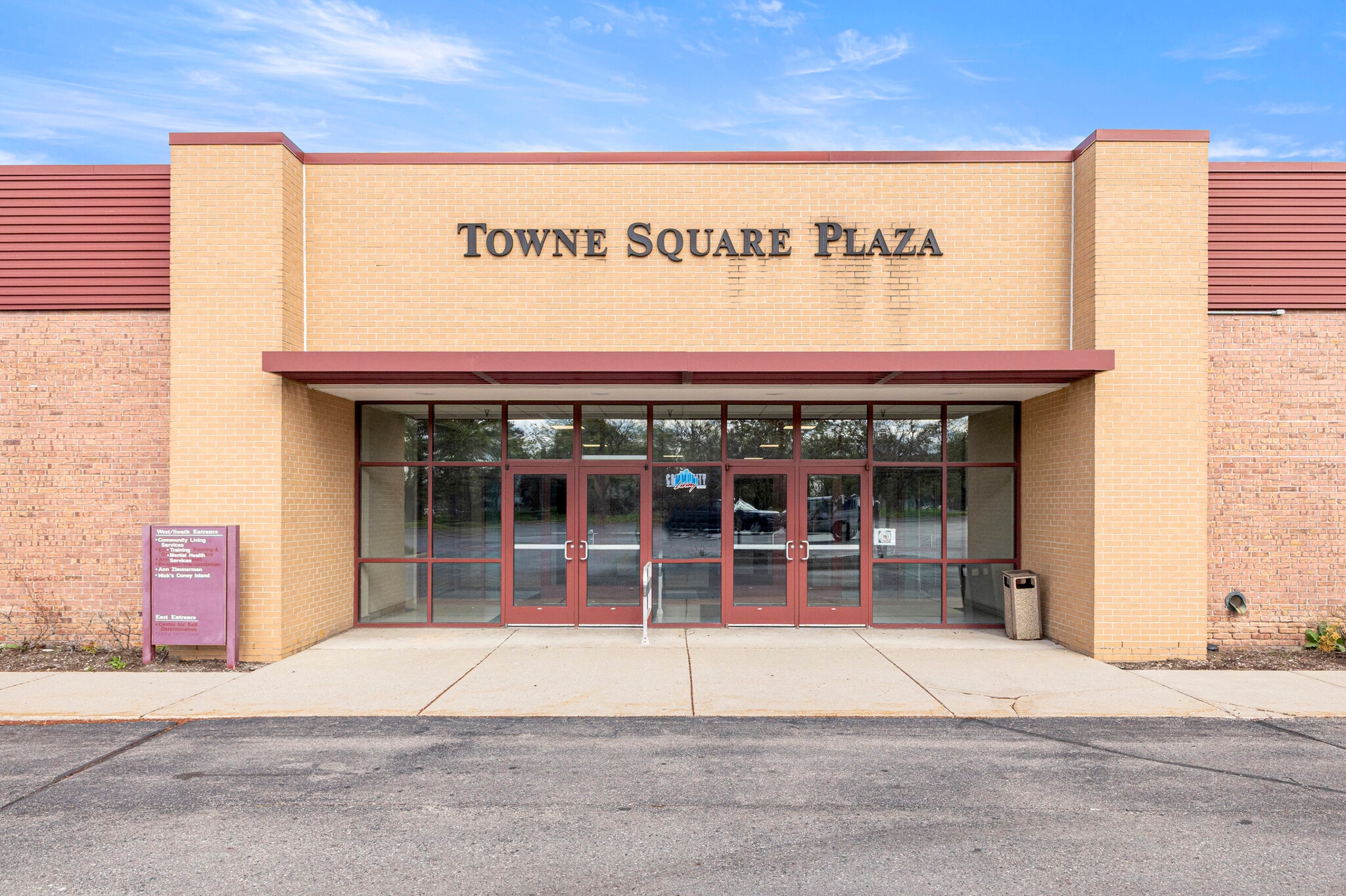 35425 W Michigan Ave, Wayne, MI for lease Primary Photo- Image 1 of 40