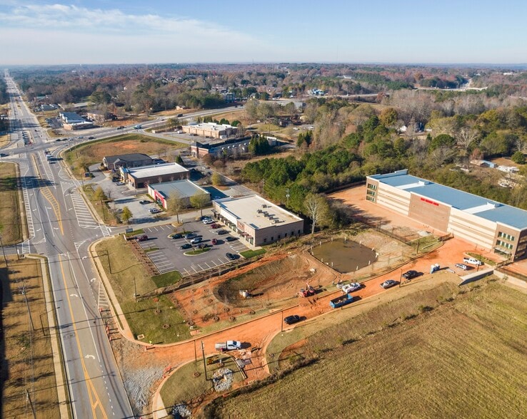 942 Gainesville Hwy, Buford, GA for sale - Building Photo - Image 2 of 10