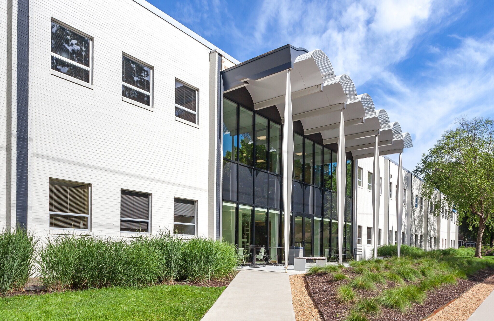 7301 Mission Rd, Prairie Village, KS à louer Photo du bâtiment- Image 1 de 12