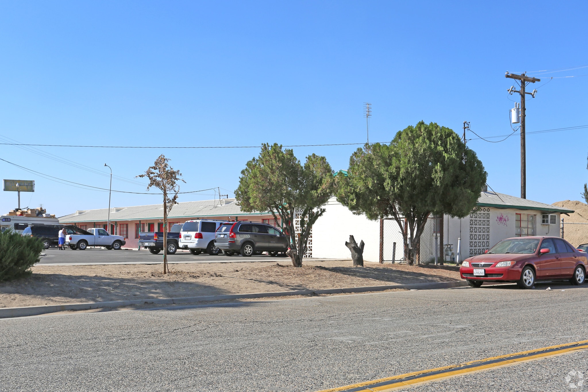 2710 S Orange Ave, Fresno, CA for sale Primary Photo- Image 1 of 5
