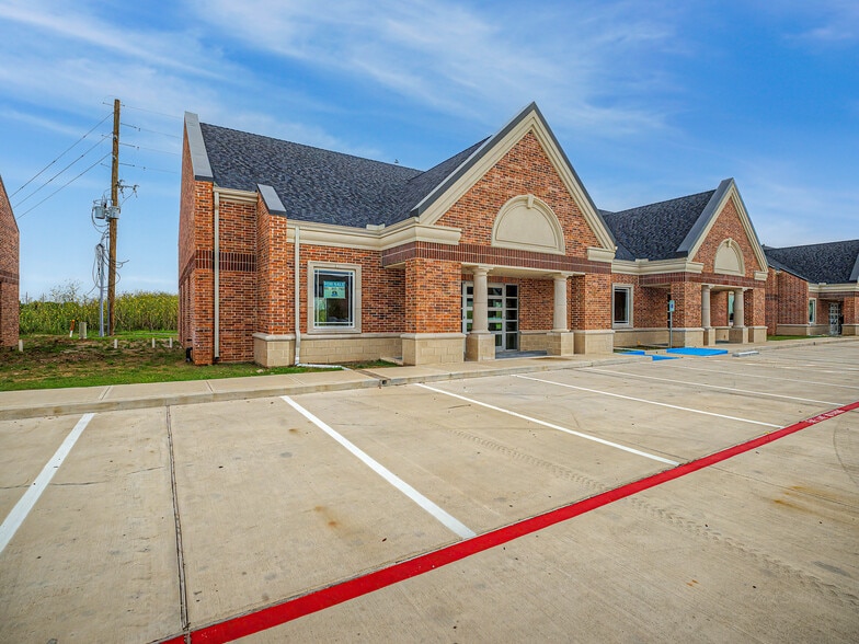 7103 S Peek Rd, Richmond, TX for sale - Building Photo - Image 3 of 34